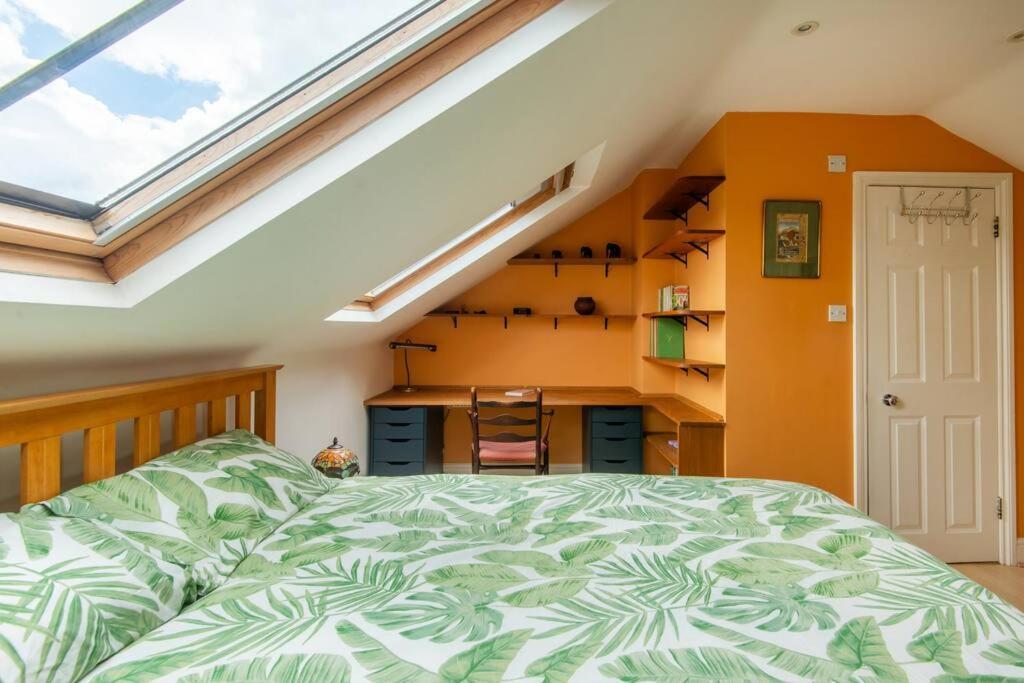 3br 5 Min To Brightonstation Brighton