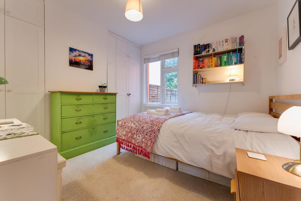 Host & - Shanklin House *