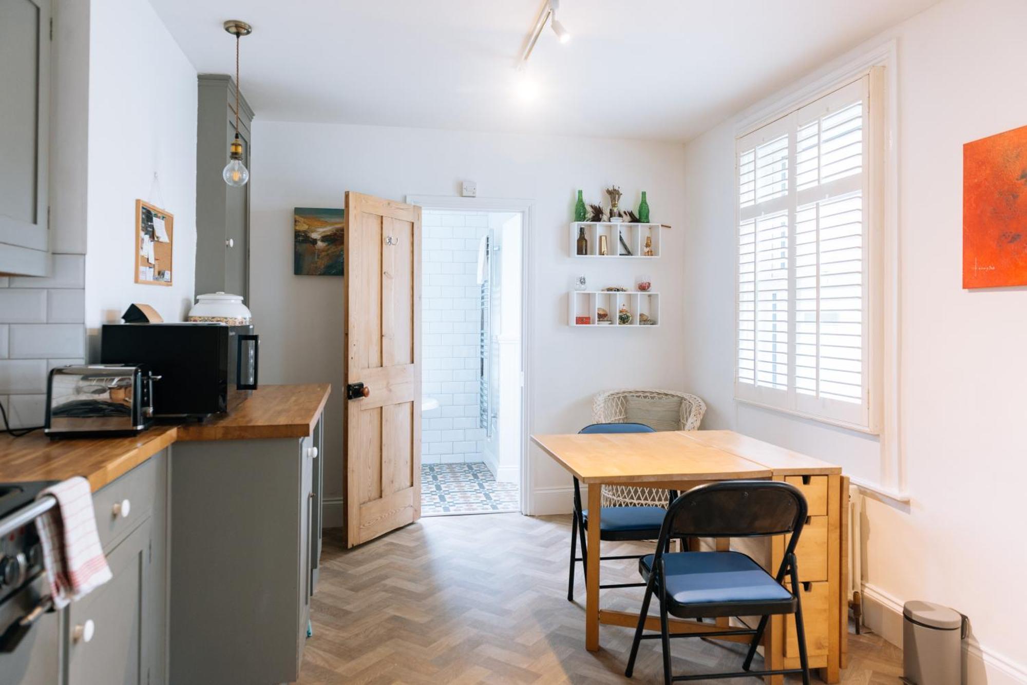 Inviting 1bd Flat - 20 Mins To Beach! Brighton