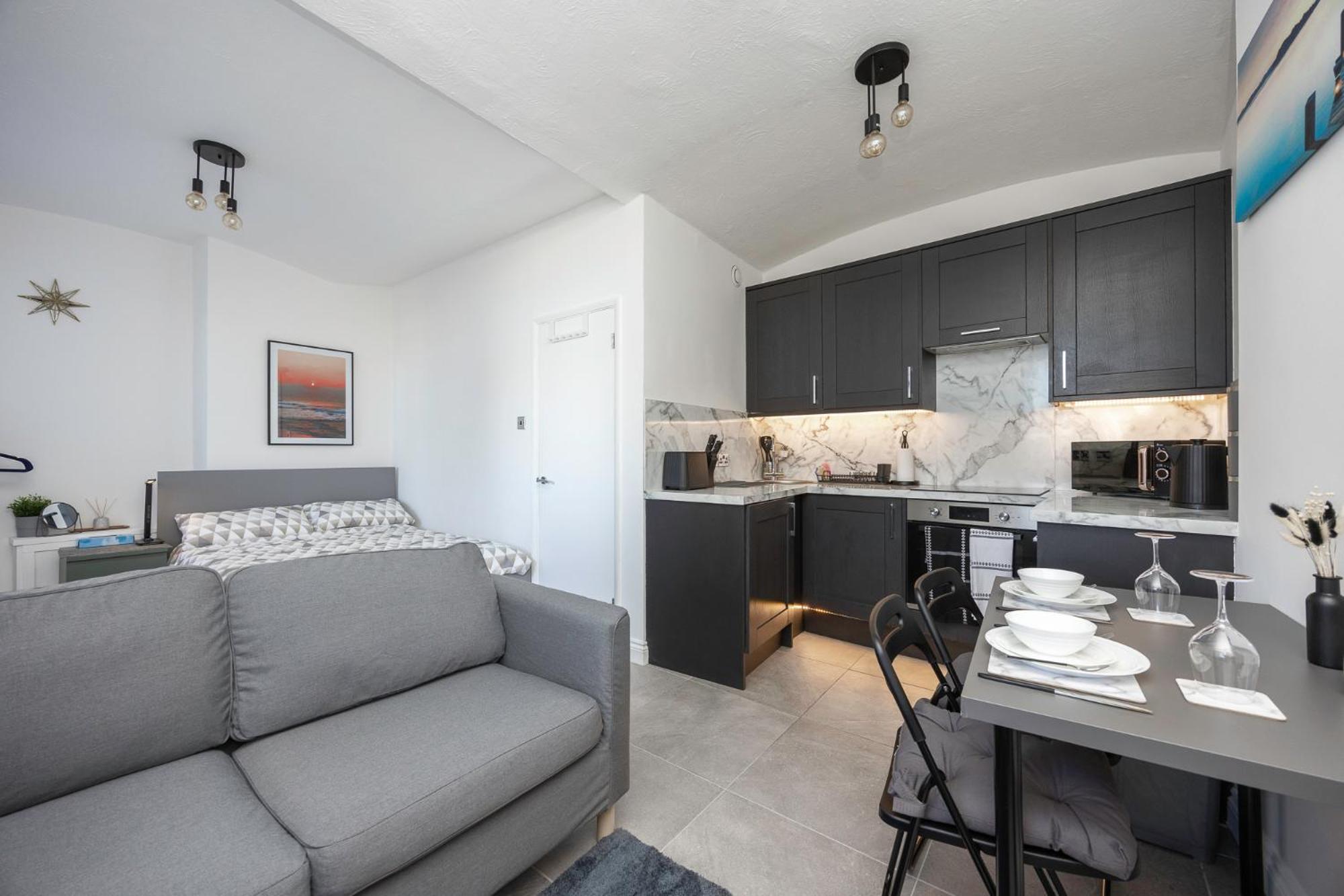 Apartment Bright Brighton