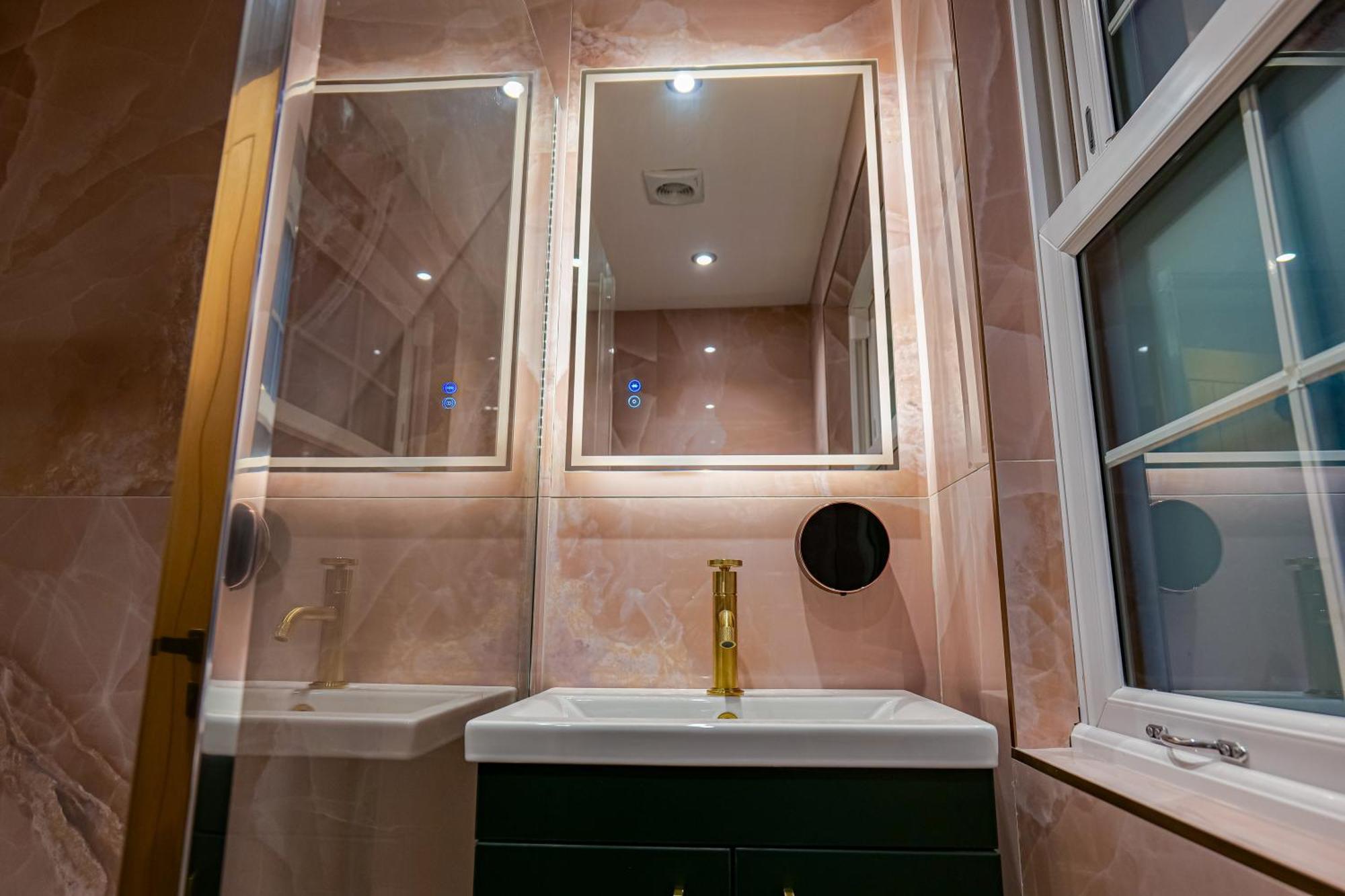 Apartment Hyacinth - Luxury Brighton