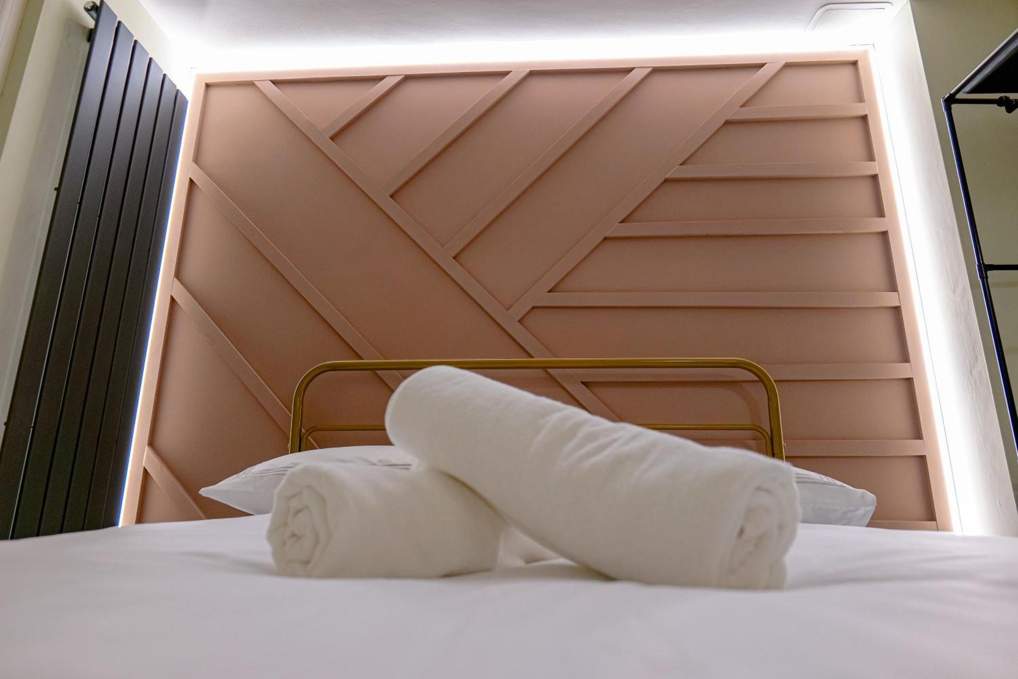 Hyacinth - Luxury Apartment Brighton