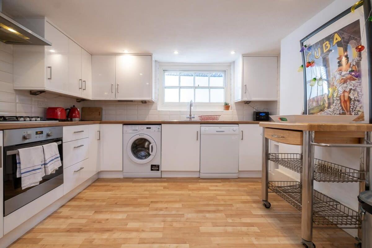 Host & - George Street Townhouse Holiday home Brighton