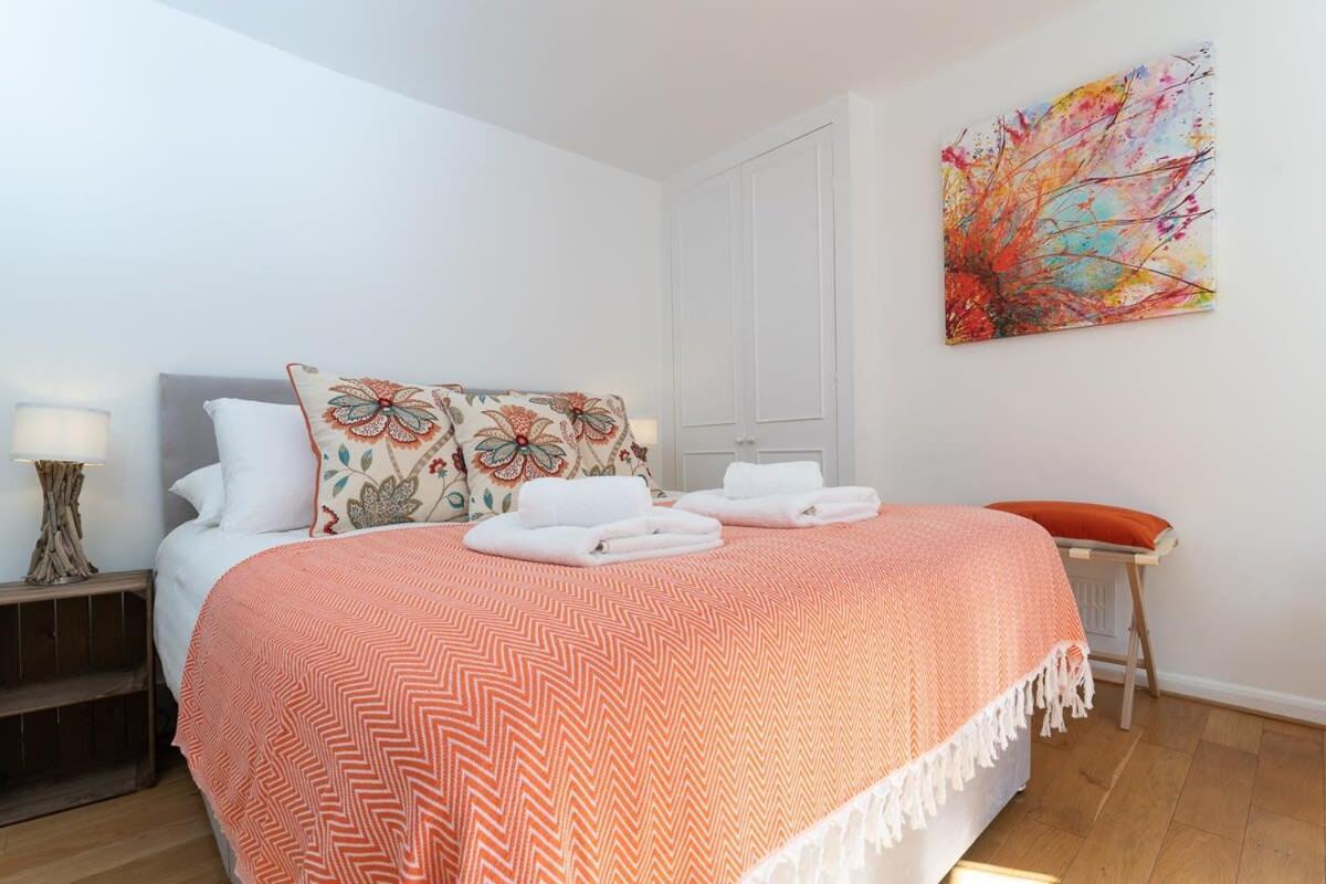Host & - Sunny Terrace On Robert Street Holiday home
