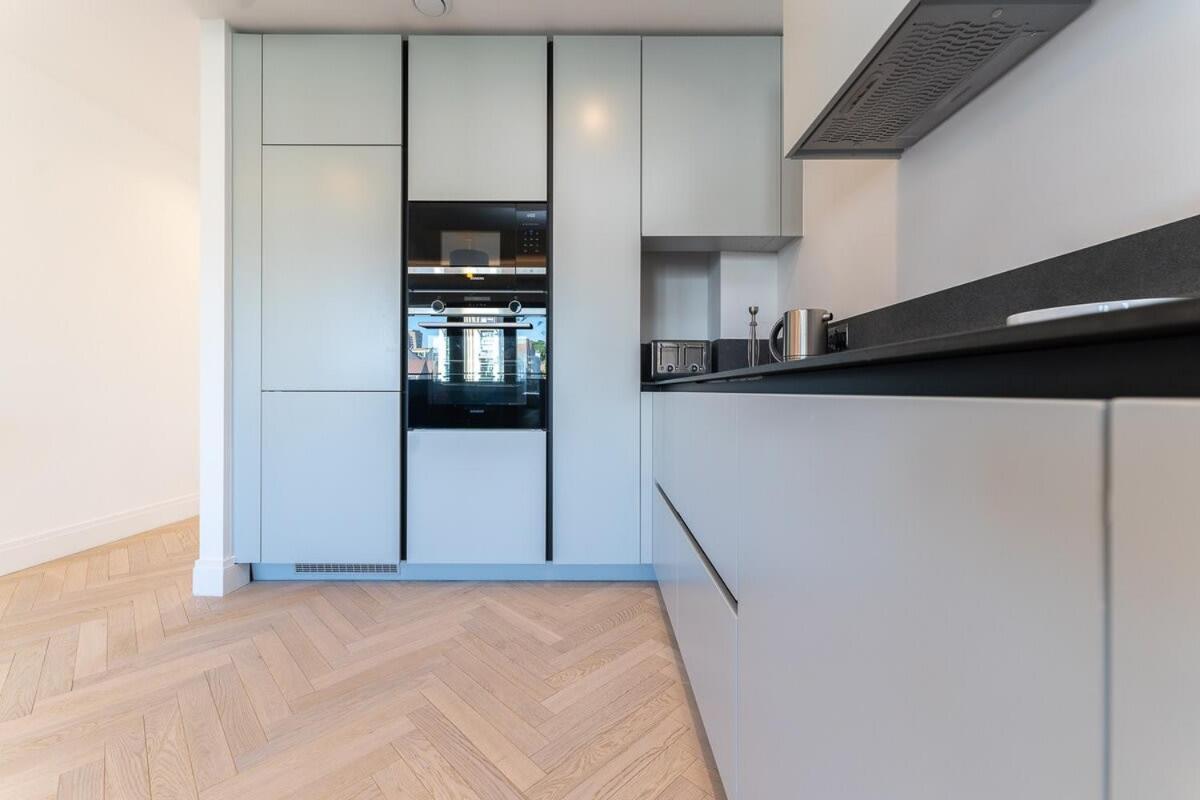 Host & - Astoria Holiday home