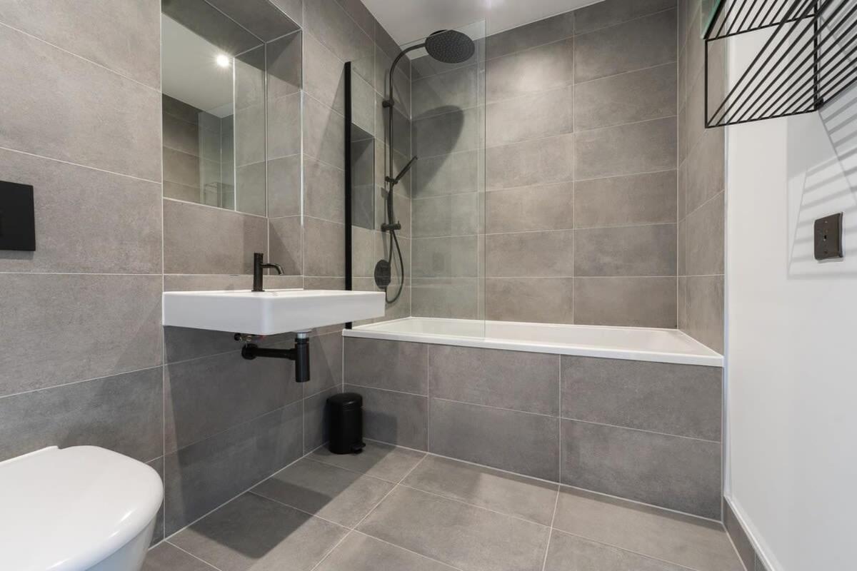 Host & - Astoria Holiday home Brighton