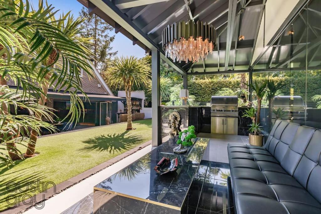 Blissfully Luxe Abode For Unforgettable Memories Holiday home Brighton