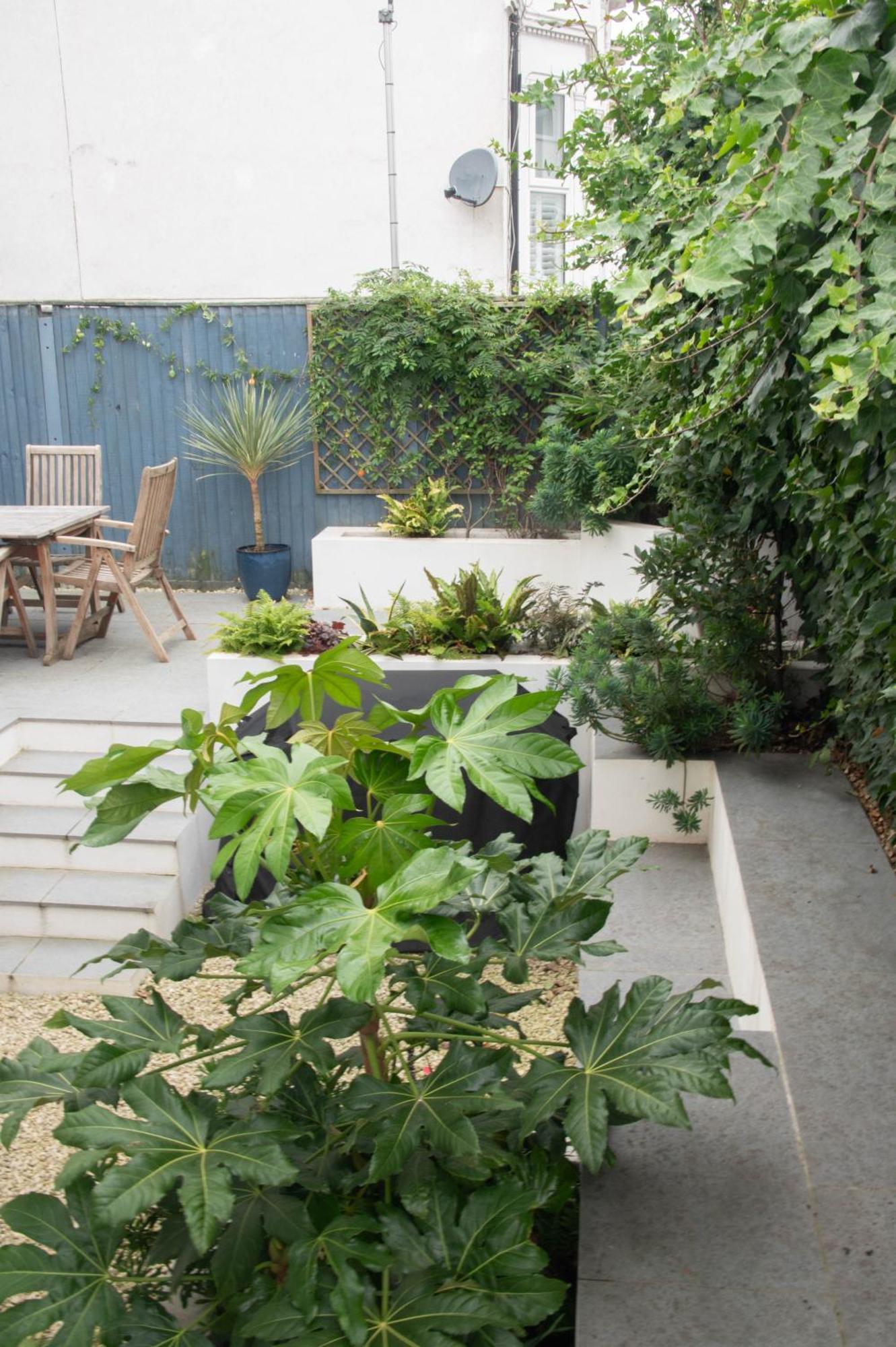 Cute & Cosy 1 Double Bedroom Garden Flat Apartment