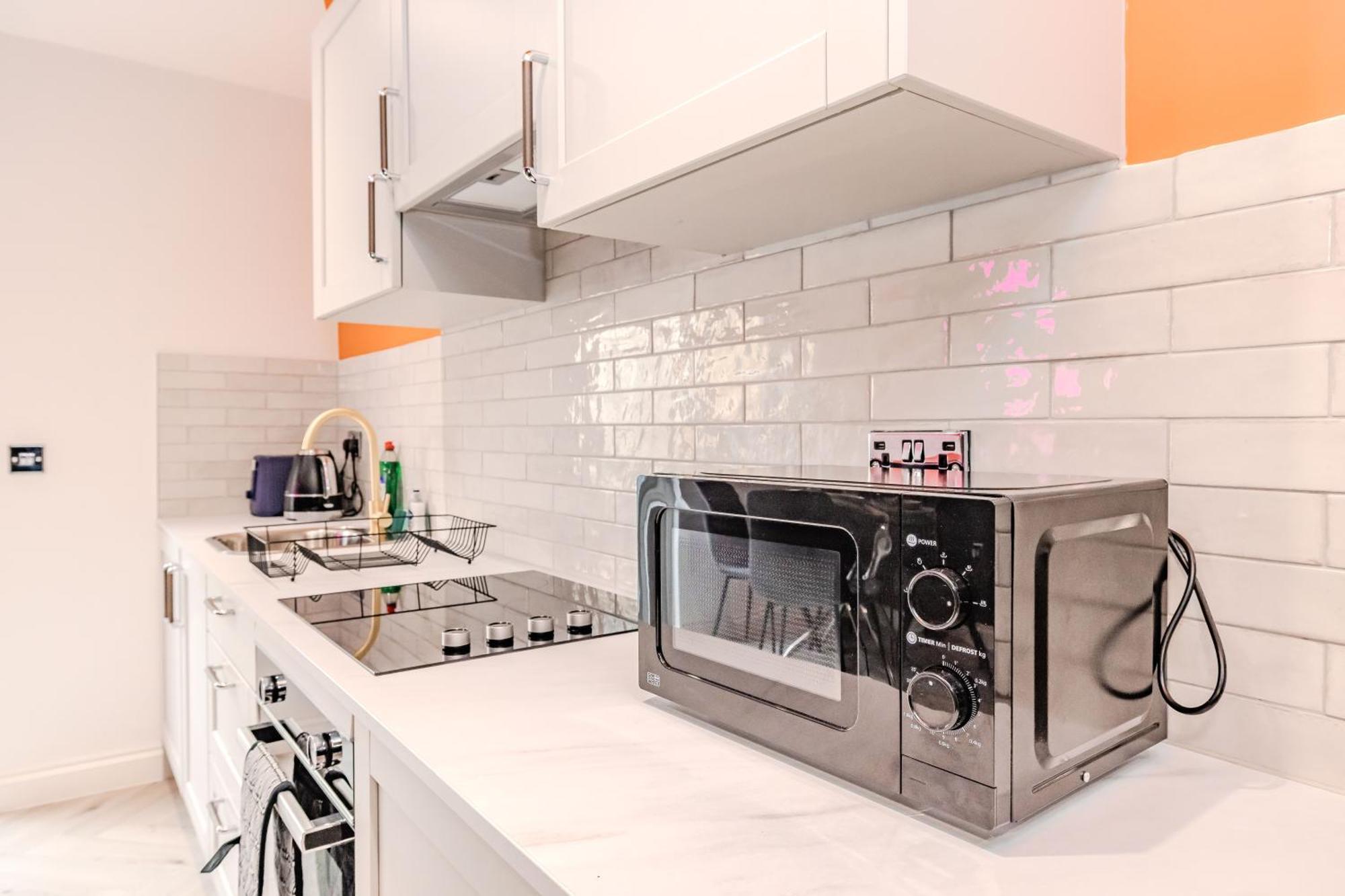 Luxury 1 Bed With Balcony In Next To Sleep 4 Apartment Brighton