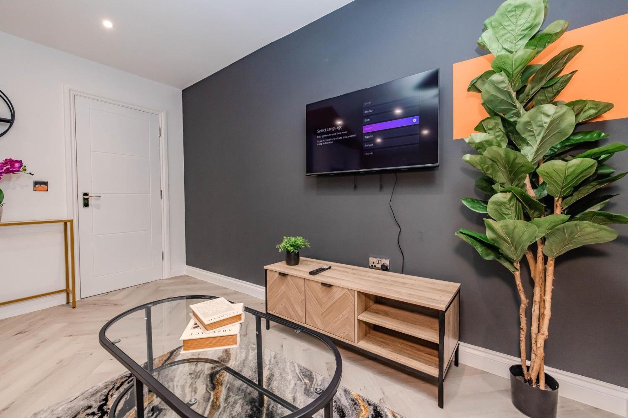 Luxury 1 Bed With Balcony In Next To Sleep 4 Brighton