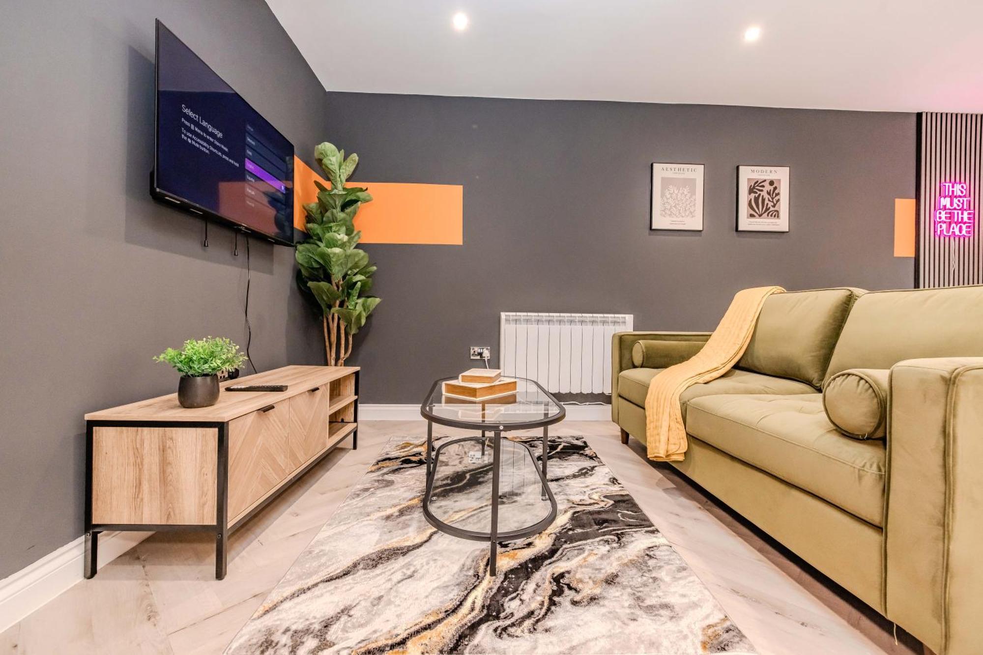 Luxury 1 Bed With Balcony In Next To Sleep 4 Brighton