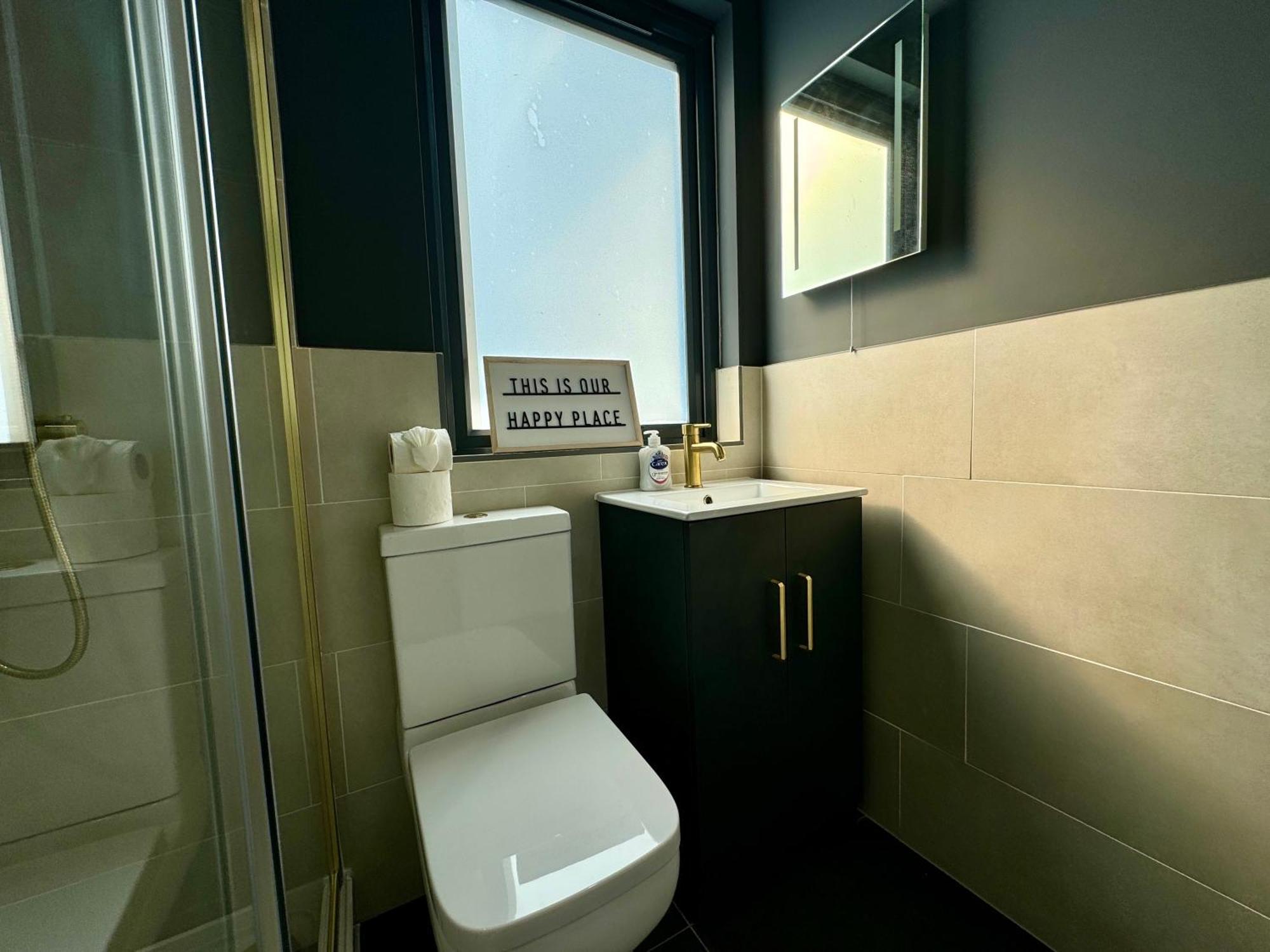Apartment One Bedroom Flat Next To I Sleep 5 Guests Brighton
