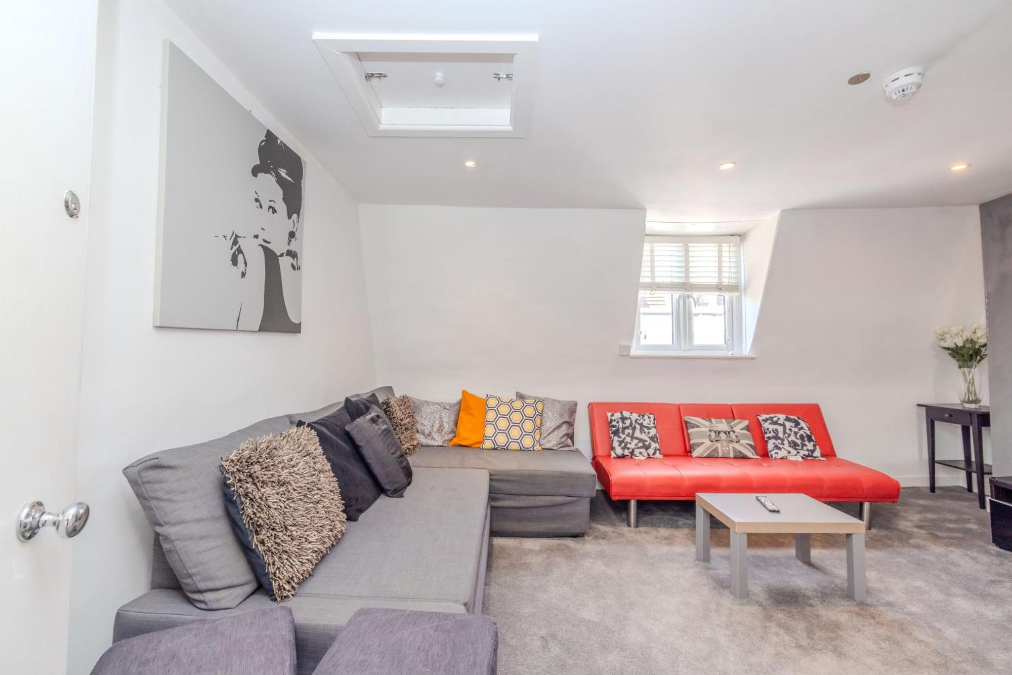 5 Bed House With Private Patio Near Apartment Brighton