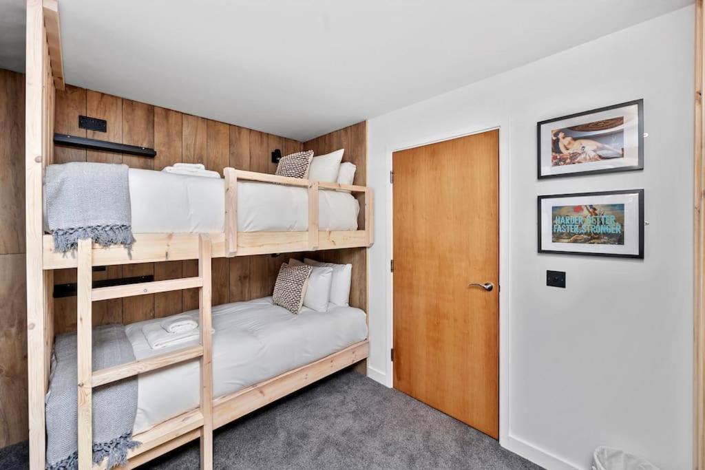 Sunny Escape 3 Bedroom L Heart Of Apartment Brighton