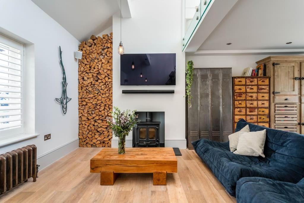 Stylish Townhouse In Vibrant North Laine Holiday home