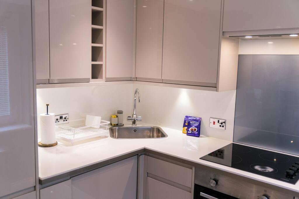 1 Bedroom By Primal Estates Short Lets In