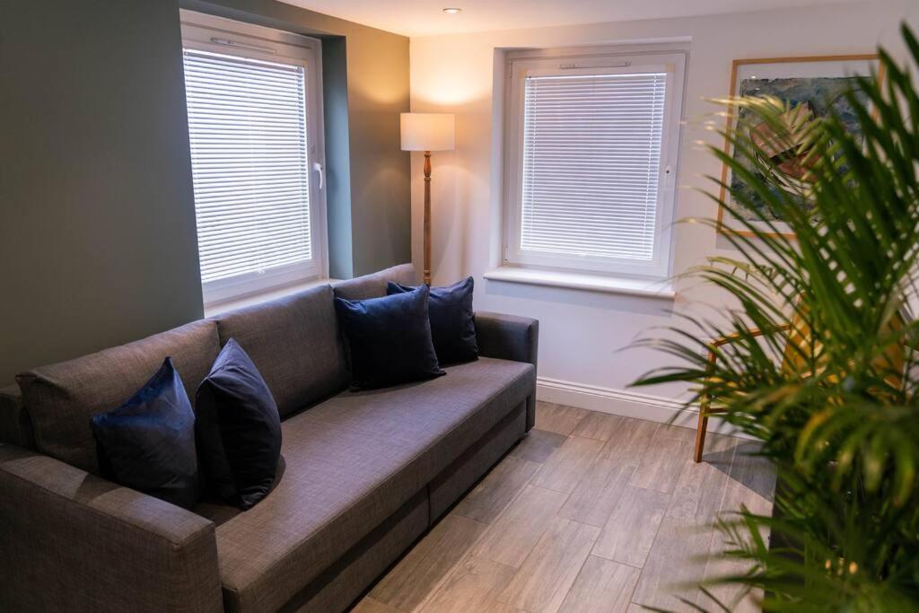 Apartment 1 Bedroom By Primal Estates Short Lets In Brighton
