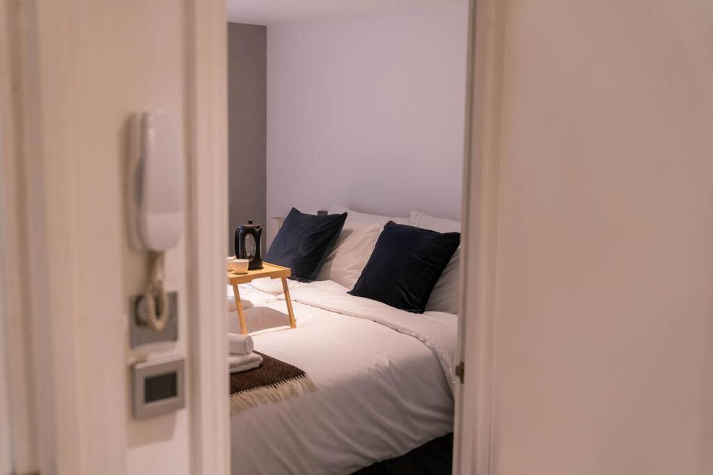 1 Bedroom By Primal Estates Short Lets In