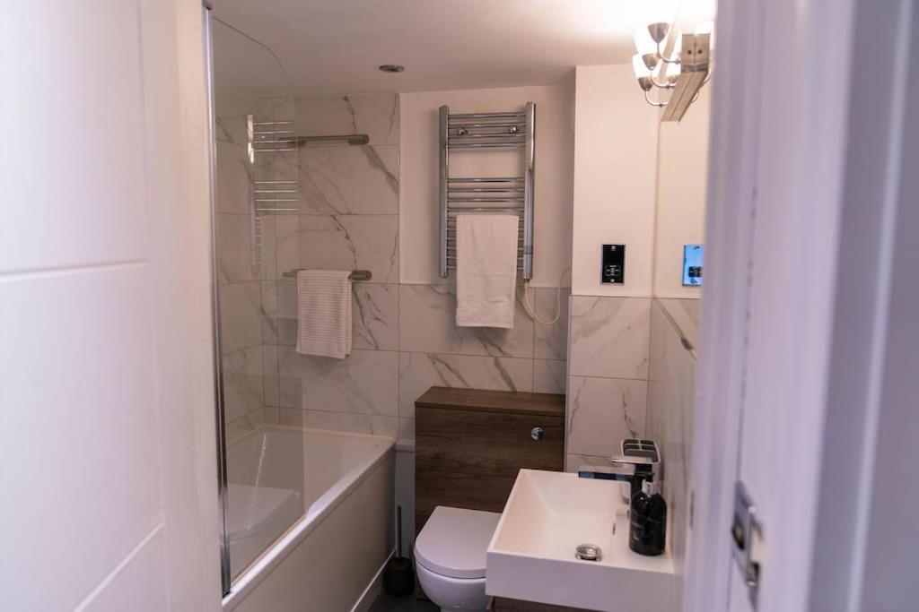 1 Bedroom By Primal Estates Short Lets In Apartment Brighton