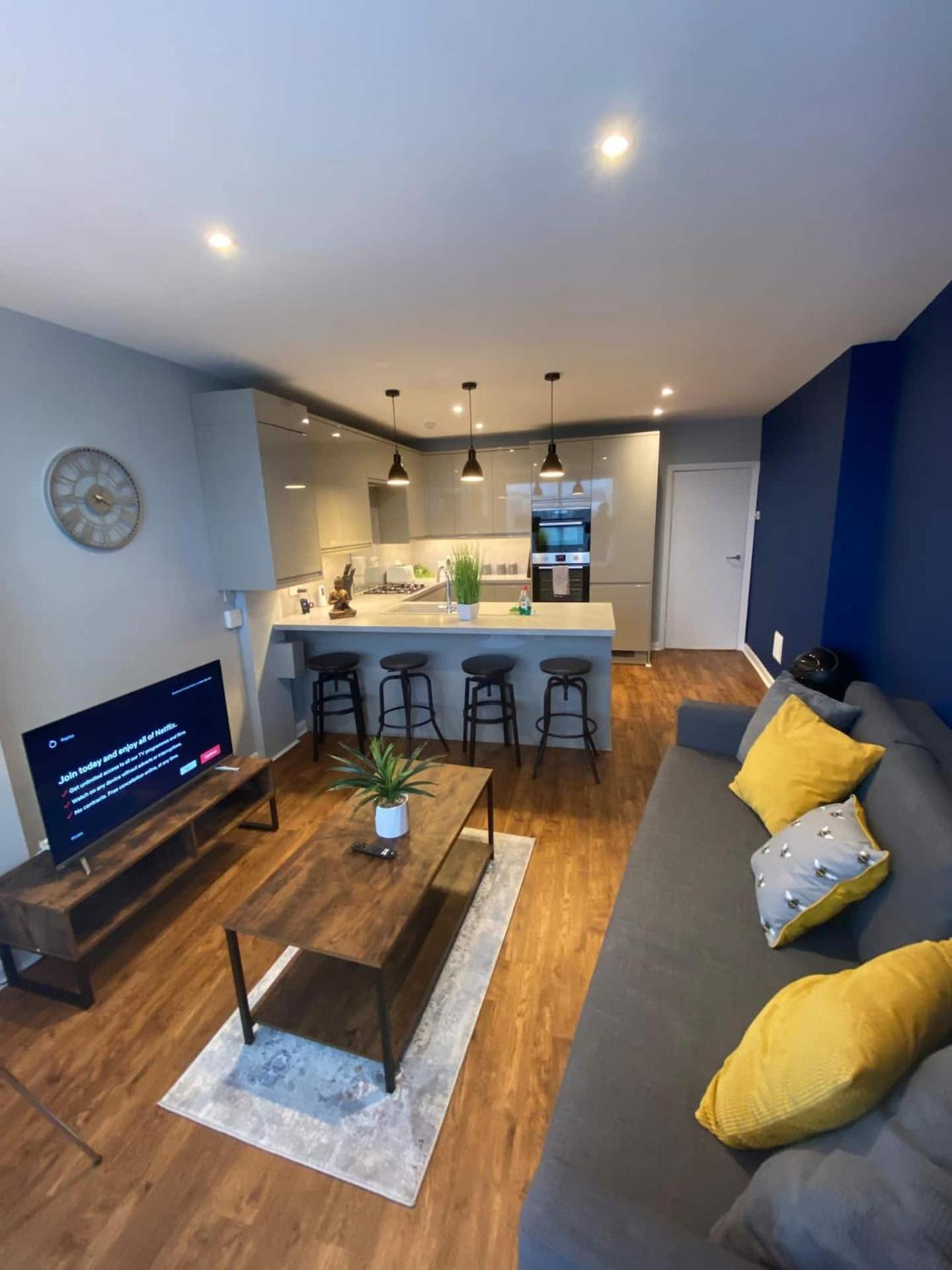 Flat 3 Stunning Two Bed In The Famous Lanes