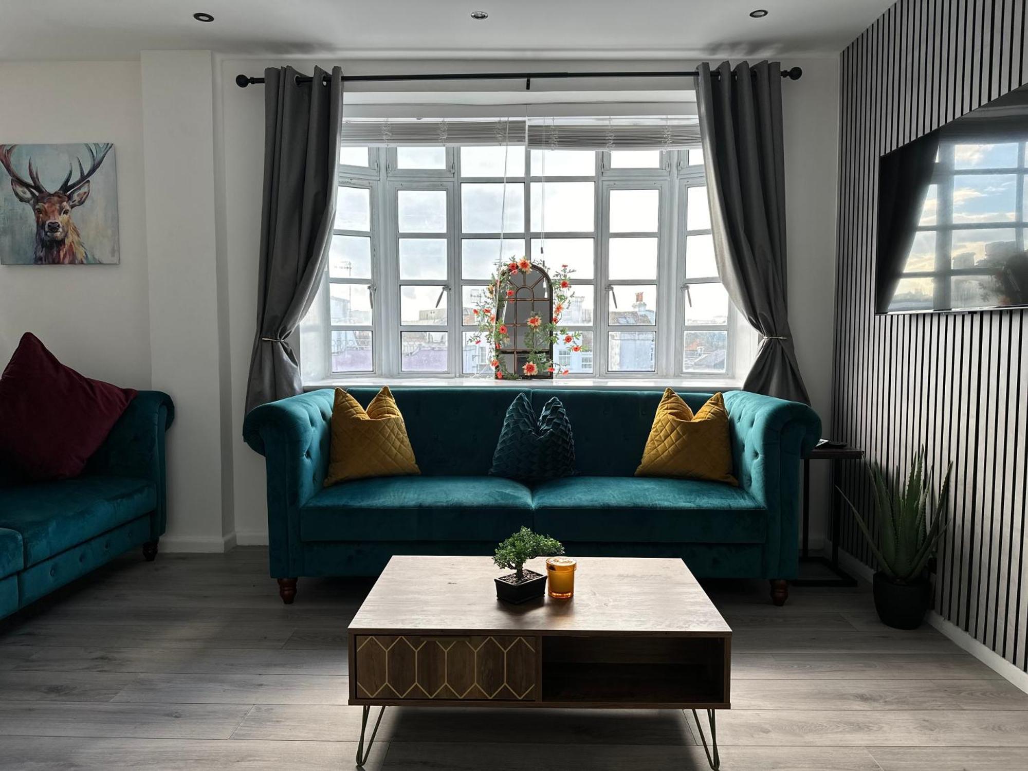 The North Lanes Apartment *