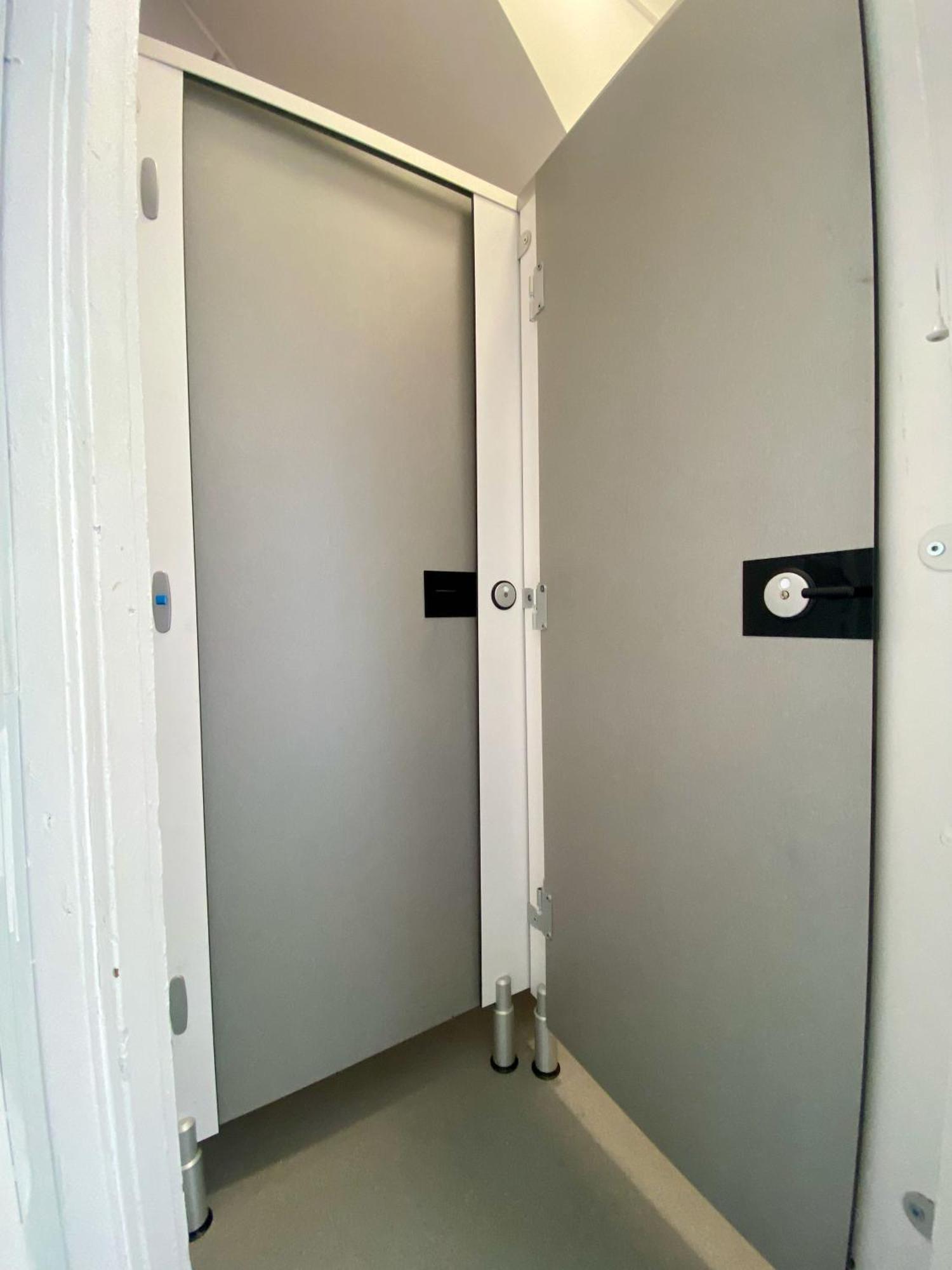 Capsule hotel The Admiral Brighton
