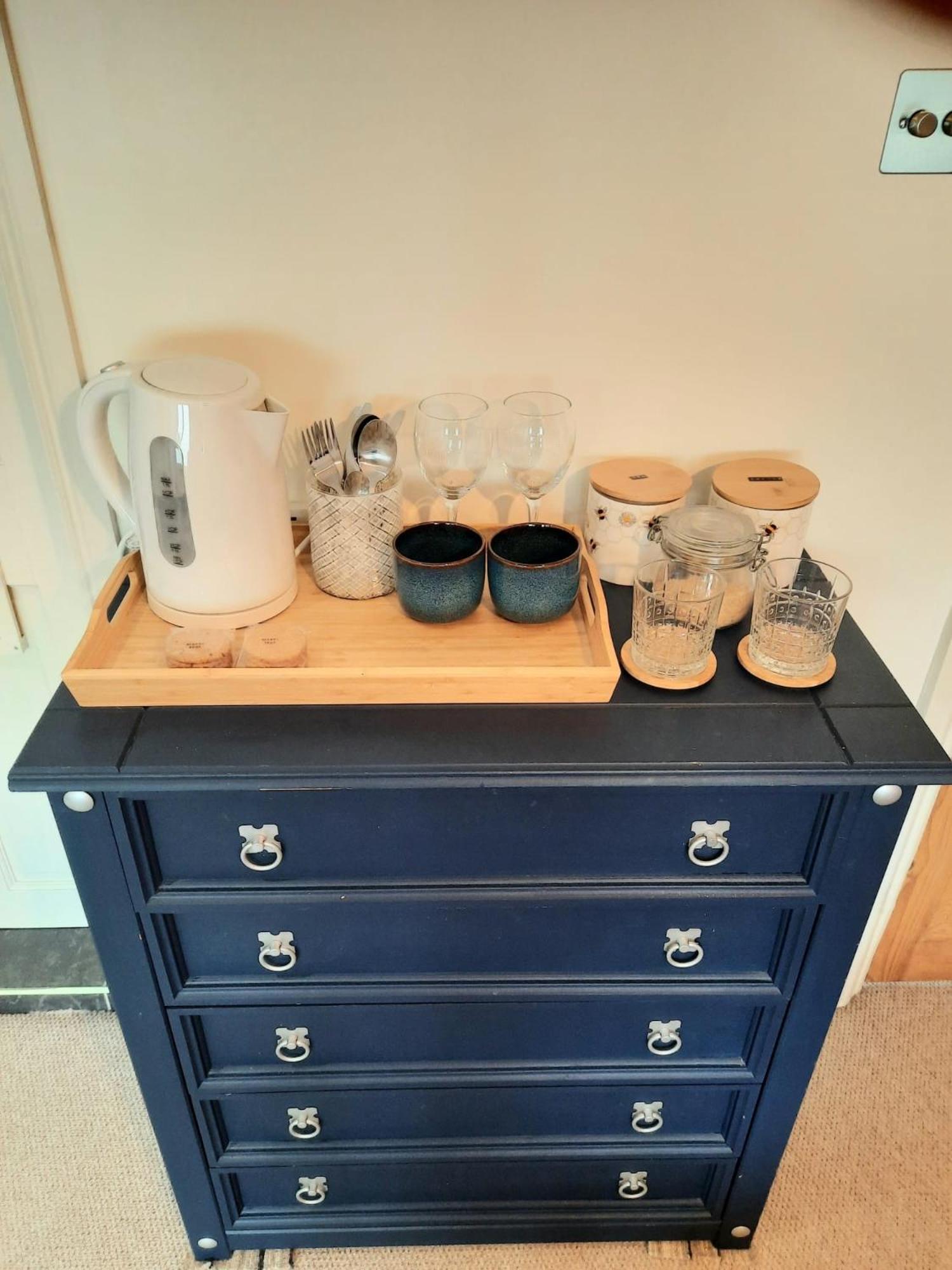 Super King Bedroom With Large Ensuite Homestay Brighton