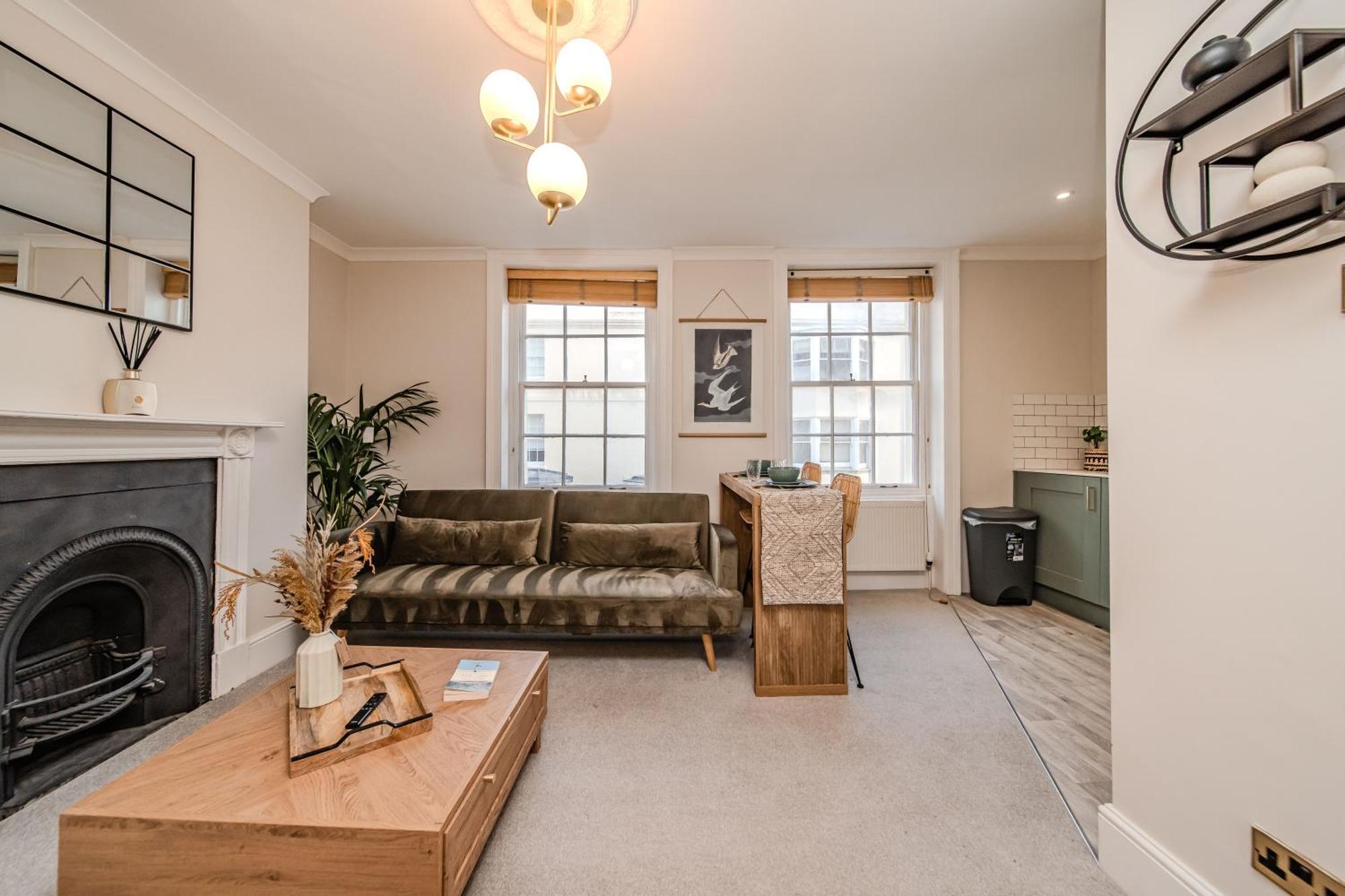 Apartment Sunny 1-bedroom Flat Near The Waves Of *
