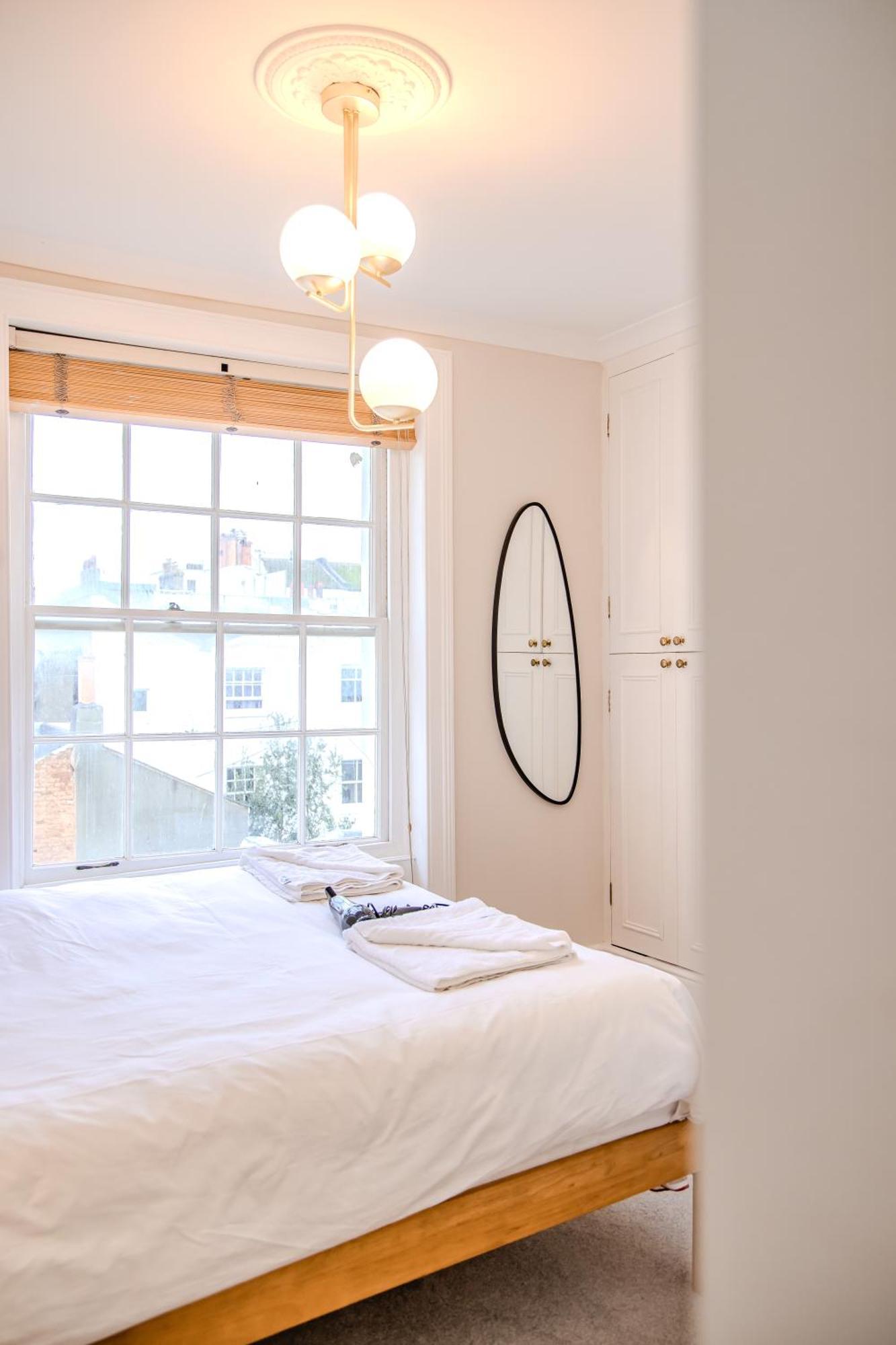 Elegant 1 Bedroom Flat Near Pier And Lively Kemptown * Brighton