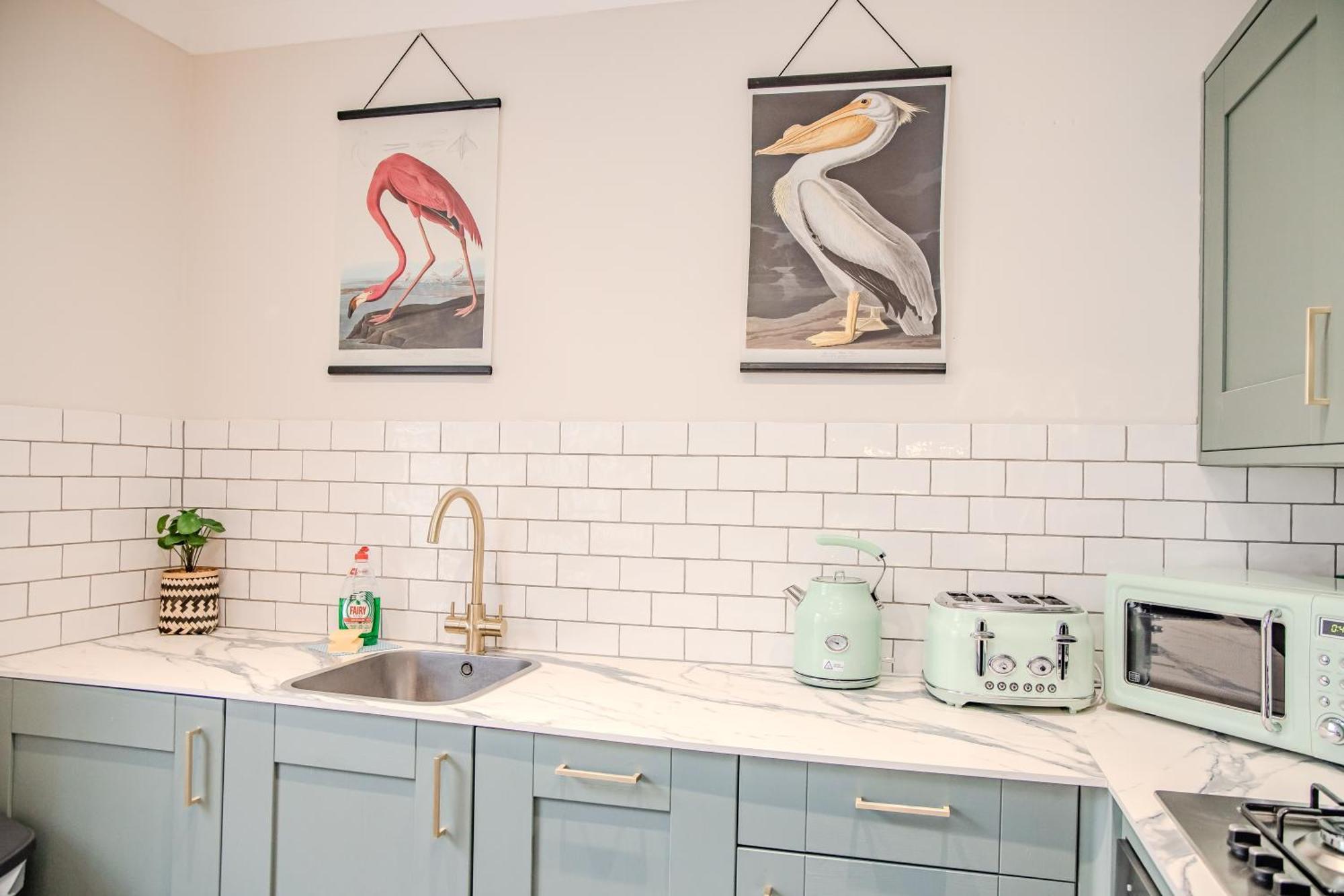 Elegant 1 Bedroom Flat Near Pier And Lively Kemptown Apartment Brighton