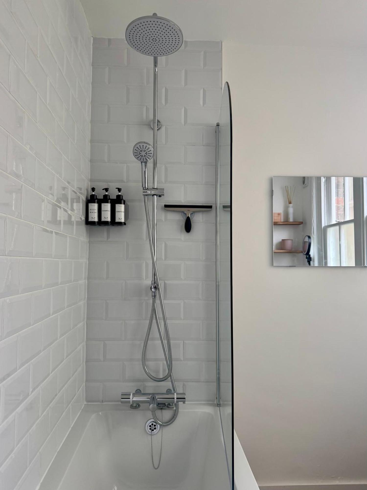 Spacious 4-bed In Centre * Brighton