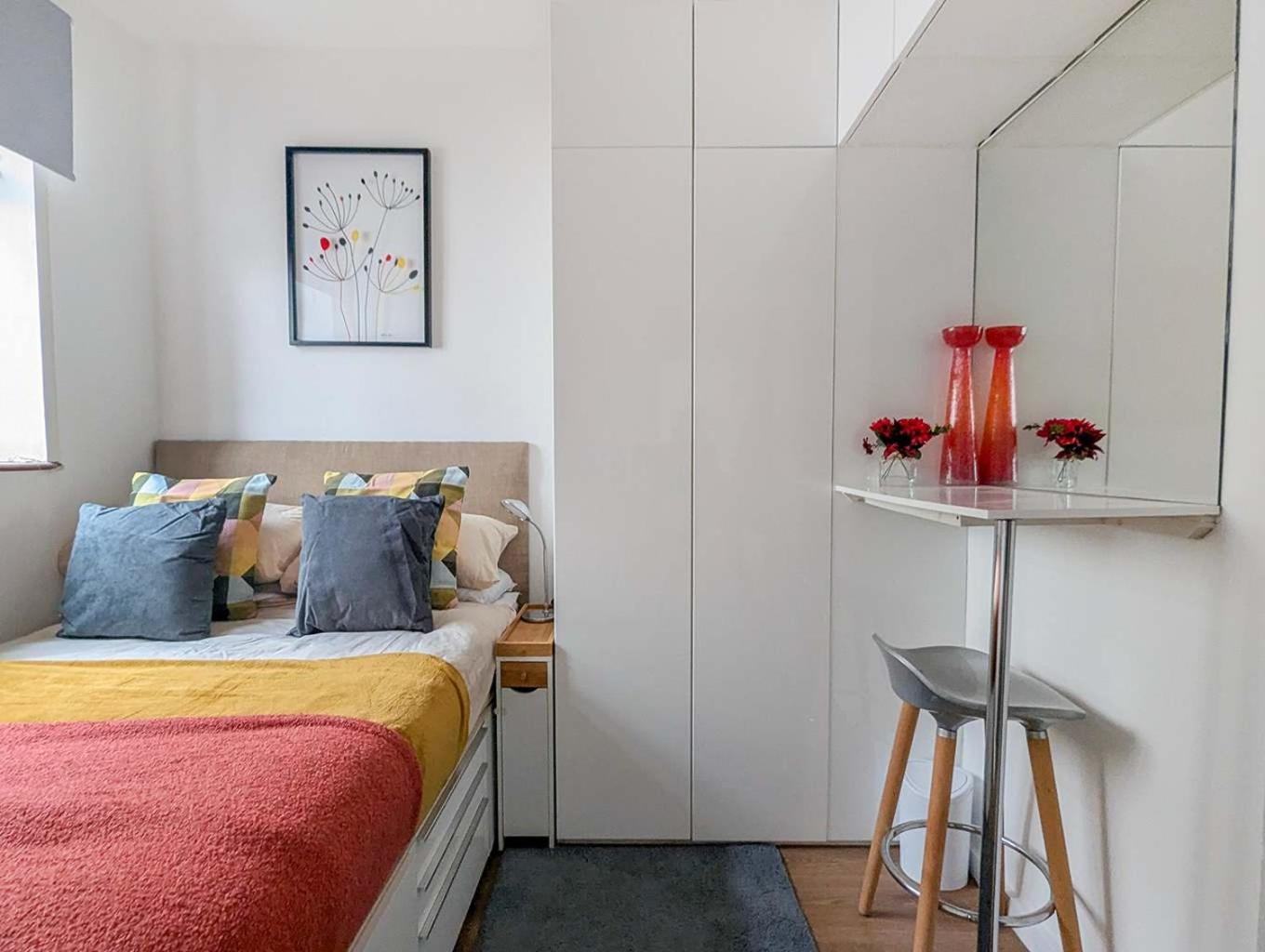 Bijou - By Lets Apartment *