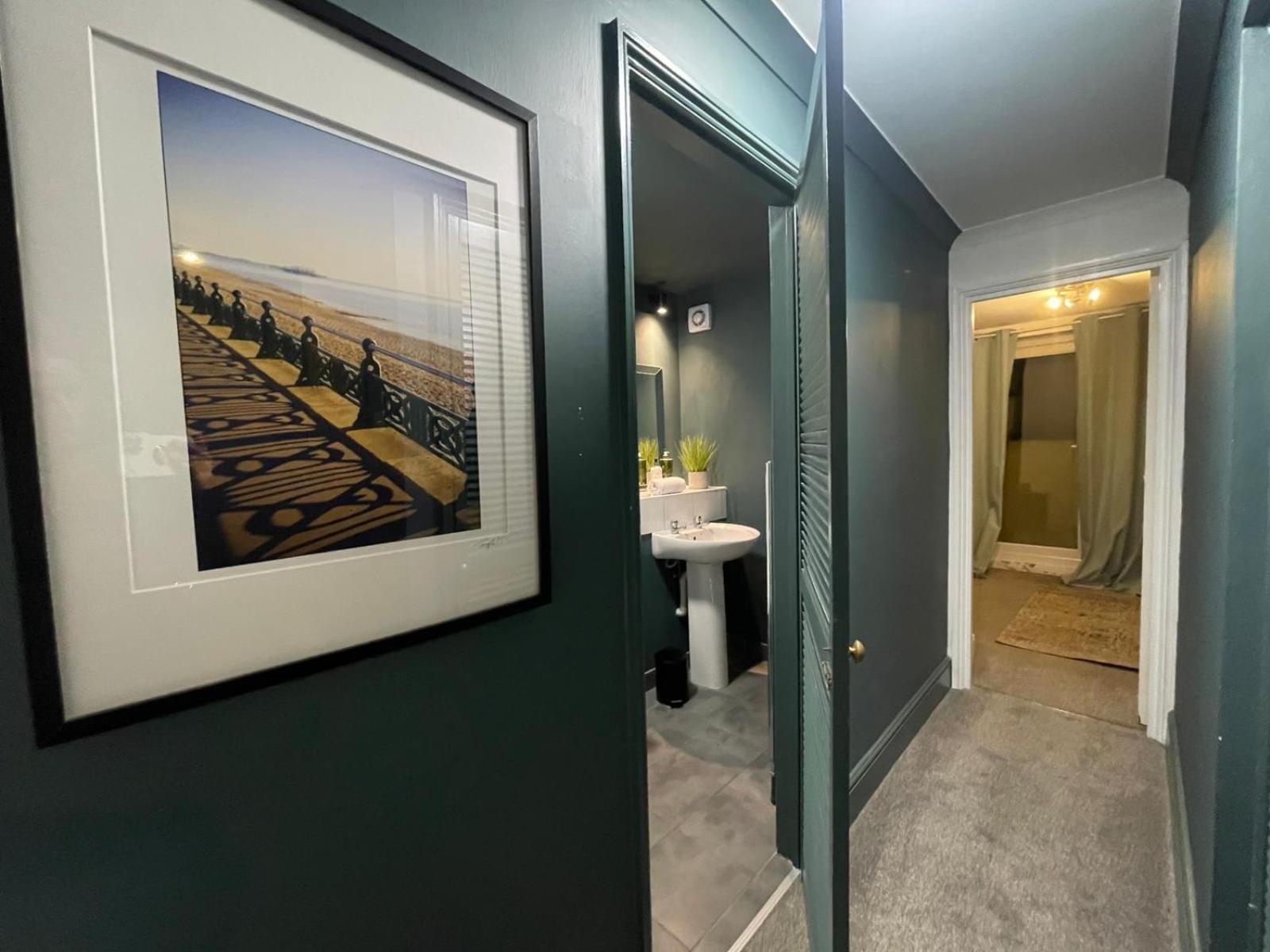 Garden Town Flat Accommodating 8 Guests Apartment Brighton