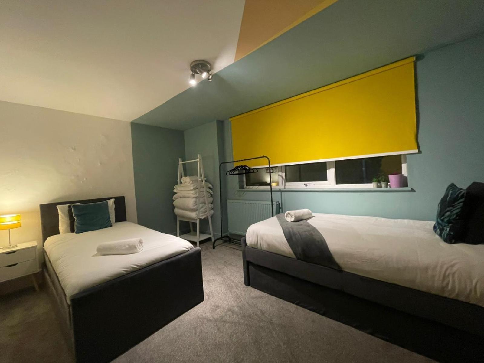 Garden Town Flat Accommodating 8 Guests