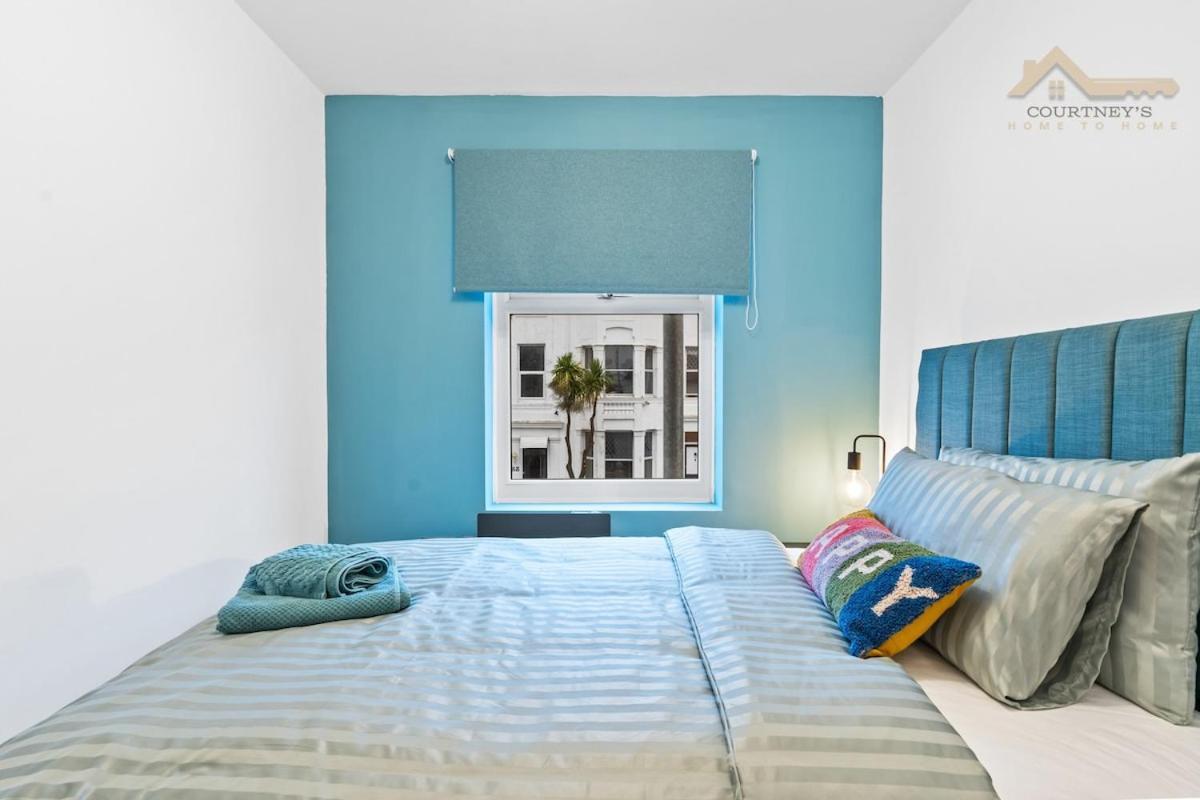 Modern Flat By Train St & Must-see Sights Apartment