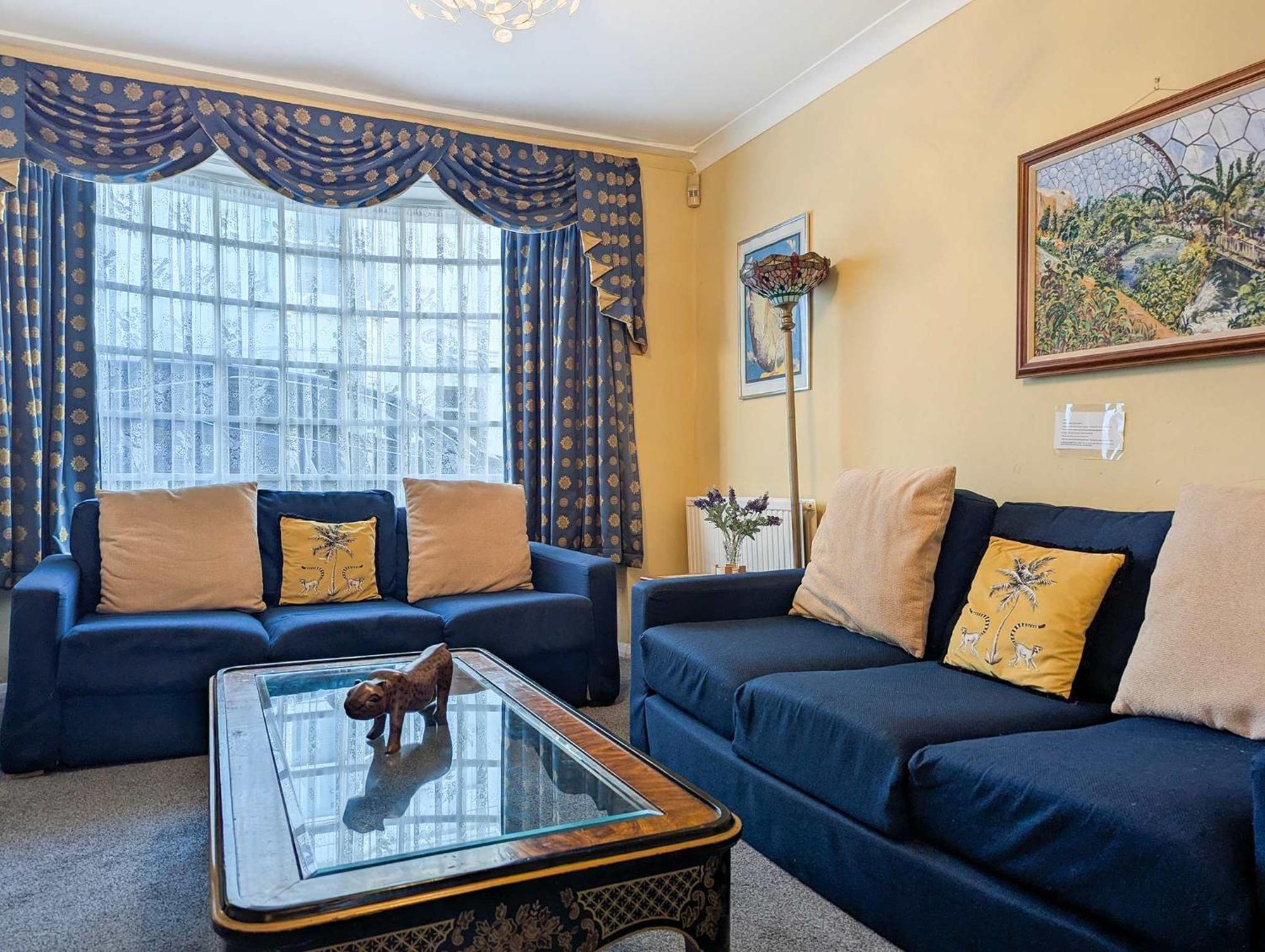 Clifton - By Lets Holiday home Brighton