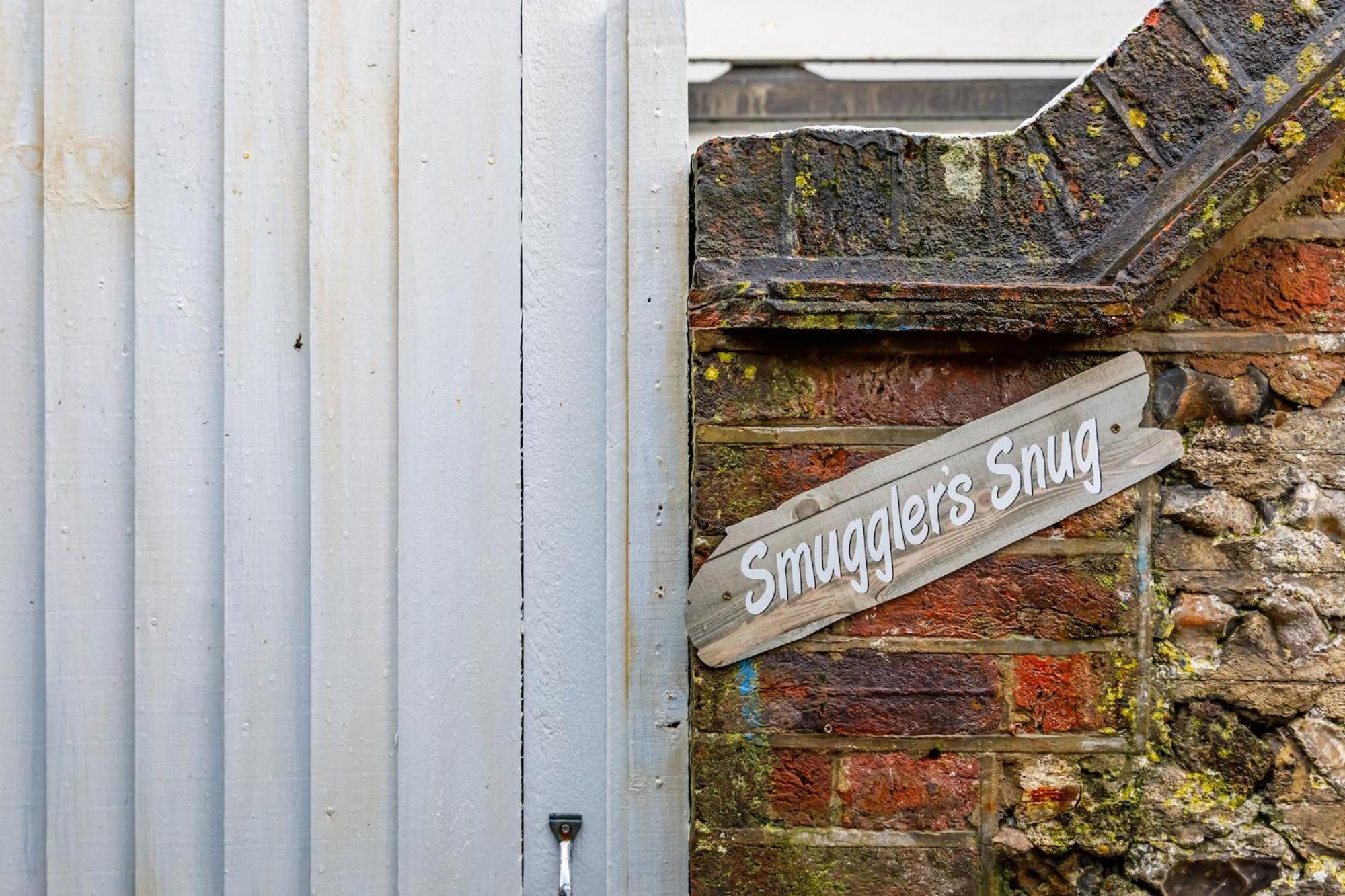 Apartment Smugglers Snug *
