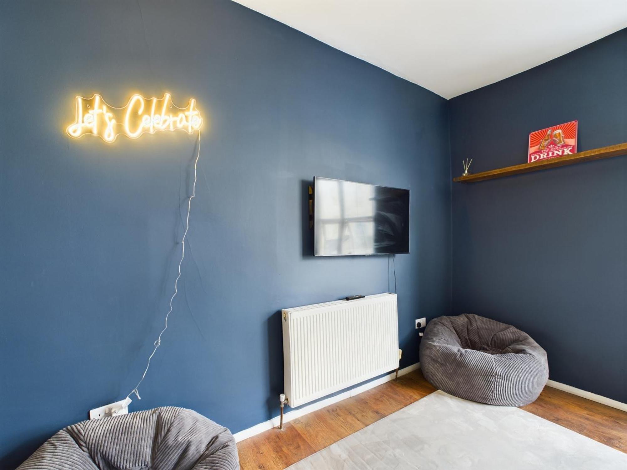 Apartment Long Centre Pool Table 2bed 4guests Brighton