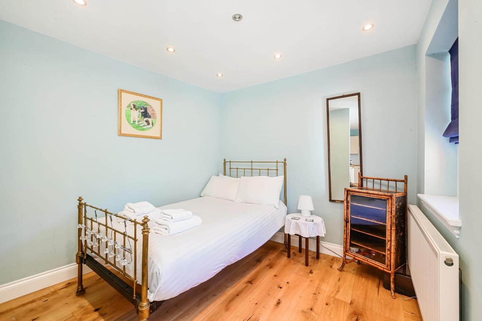 Host & - Blue Bolthole On Vicarage Lane * Brighton