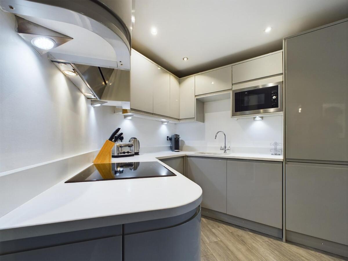 The Lanes Grandeur 4 Beds Apartment *