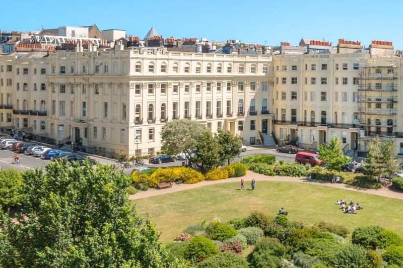 Apartment Charming Penthouse Georgian Flat With Sea Views