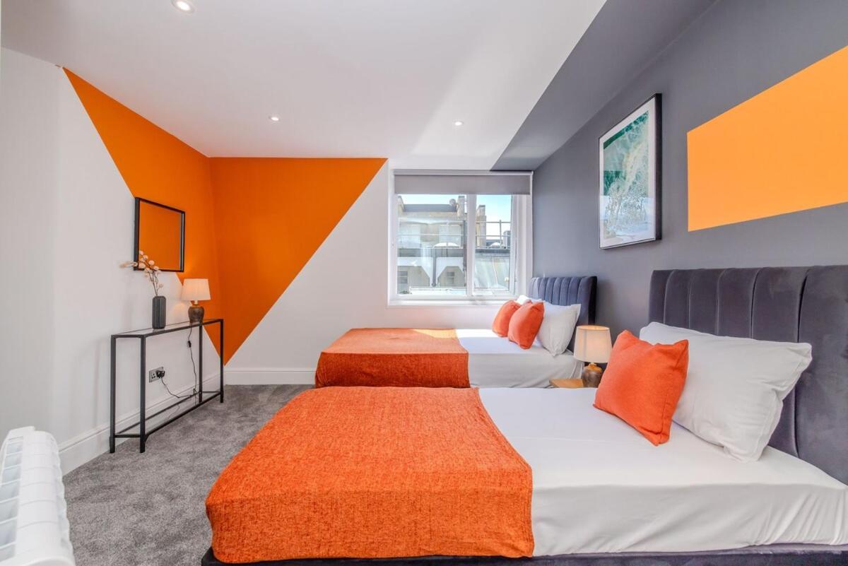 Apartment Amazing 3 Bedroom Flat Next To *