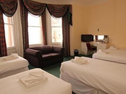 Albany, & 3* Brighton