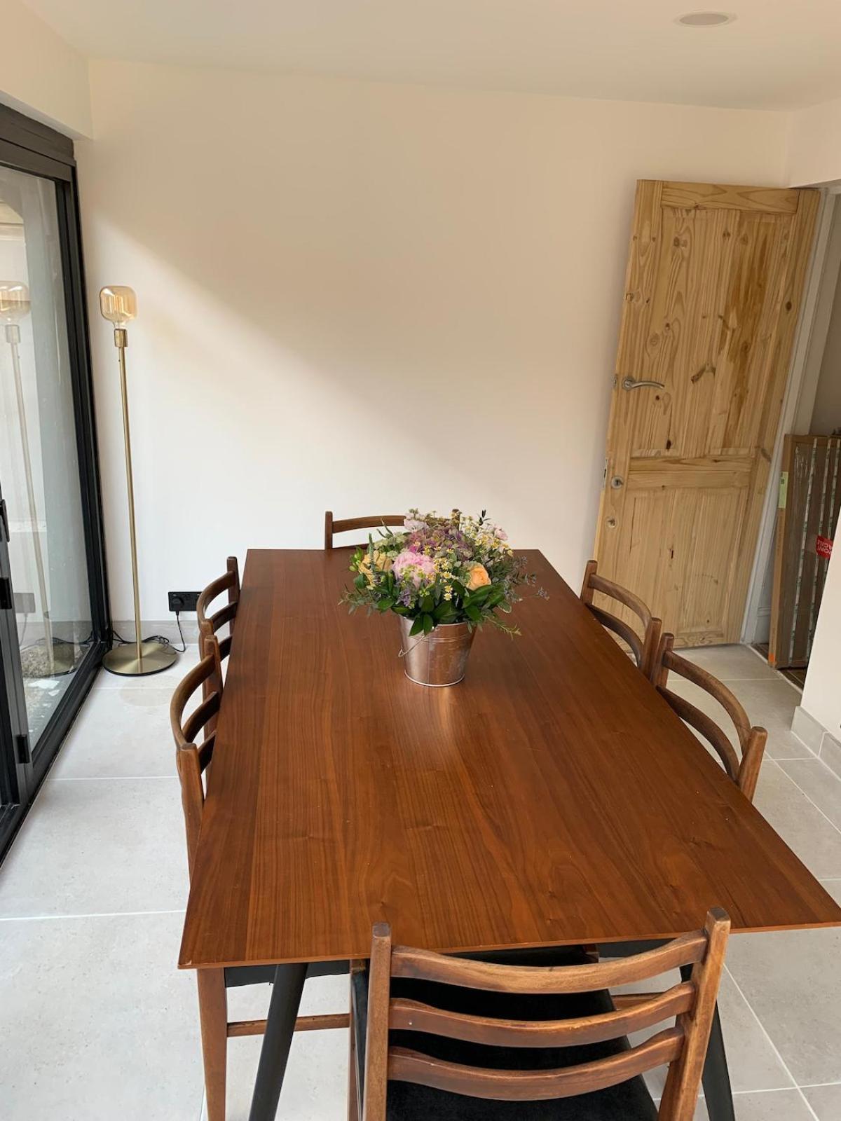 Gorgeous 2 Bed Ground Floor Flat In Apartment Brighton