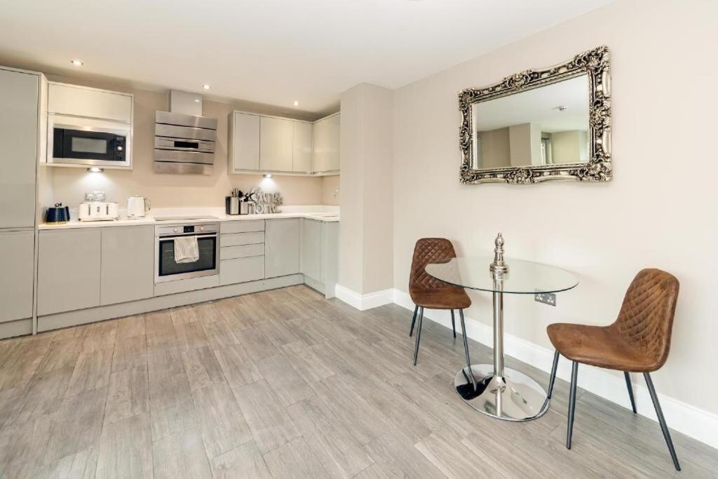 Hazelnut Seafront One Bedroom Bn1gre29 Apartment Brighton