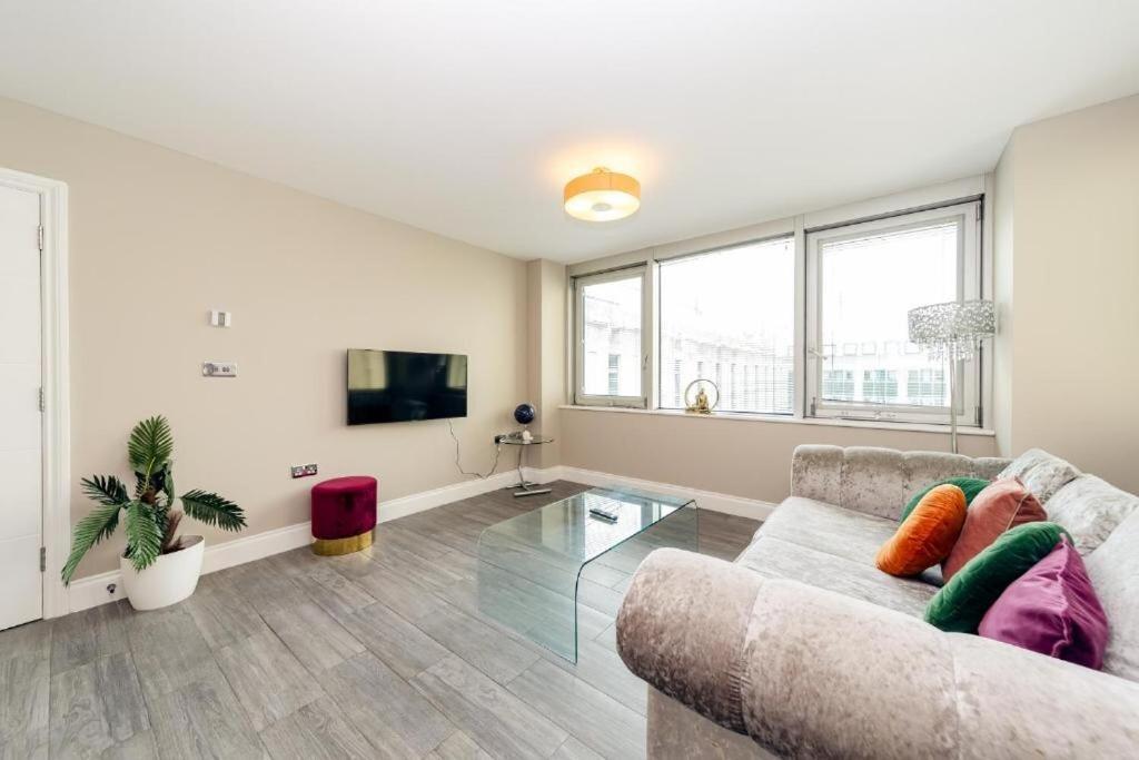 Apartment Hazelnut Seafront One Bedroom Bn1gre29 *