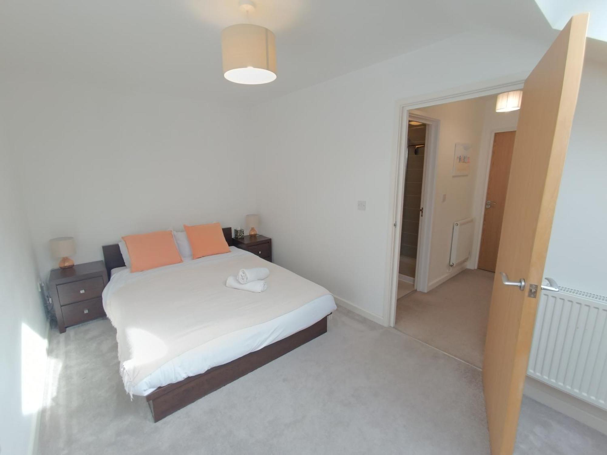 Ideal Escape Complimentary Parking & Cosy Holiday home Brighton