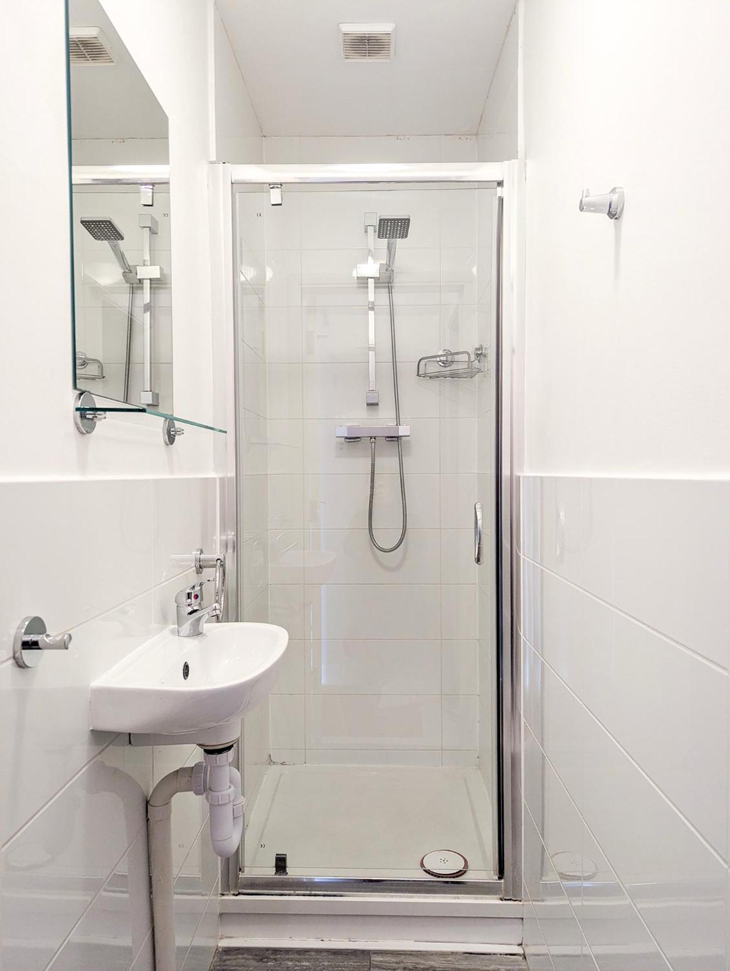 Mucky Duck House - Central- By Lets Apartment Brighton