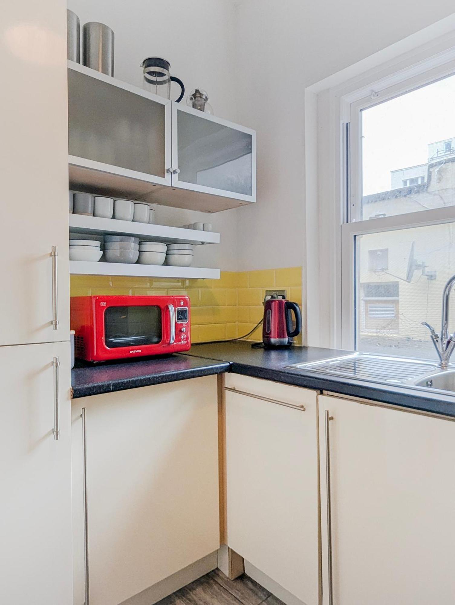 Mucky Duck House - Central- By Lets Apartment