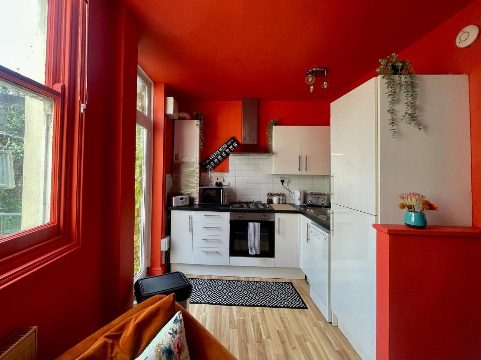 Apartment Garden Town Flat Accommodating 8 Guests *